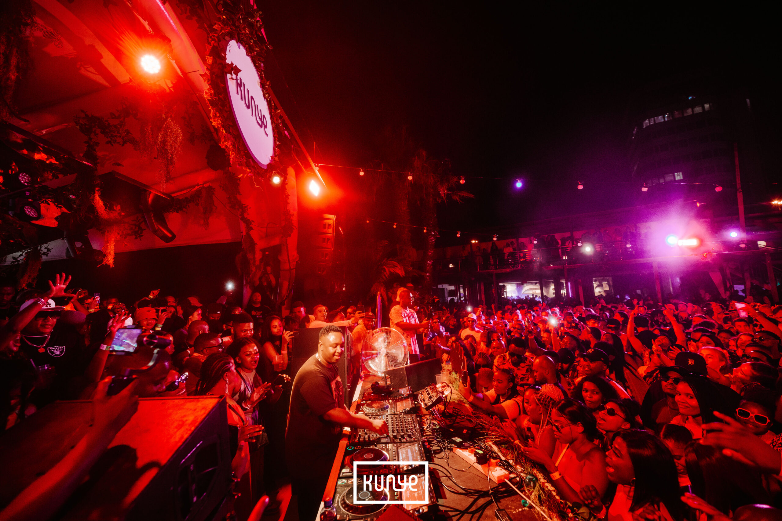Dj Shimza on set at Kunye Cape Town at Cabo Beach