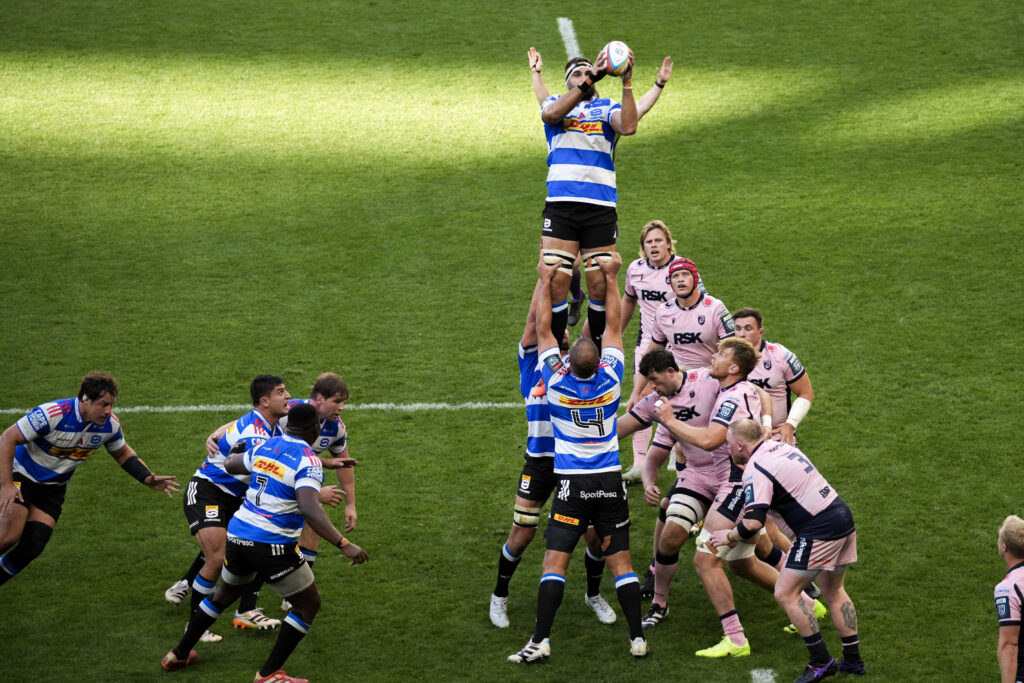 DHL Stormers players go for a lineout during a match against Cardiff Rugby